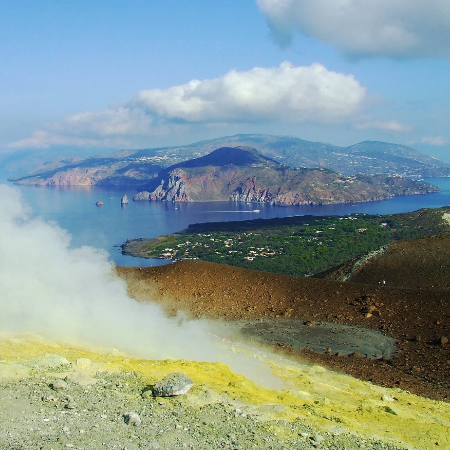 eolie vulcano yachting