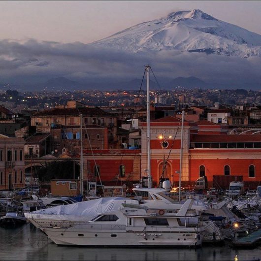 Nautica terrazze dell'Etna - Charter in Sicily